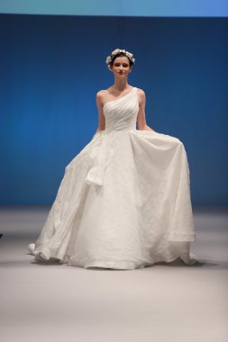 Anny Lin Sonbahar 2017 Gelin Koleksiyonu