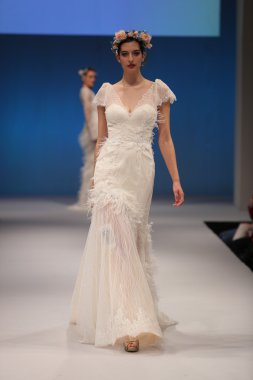 Anny Lin Sonbahar 2017 Gelin Koleksiyonu