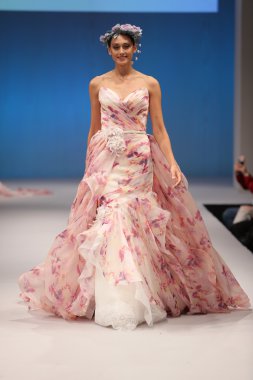 Anny Lin Sonbahar 2017 Gelin Koleksiyonu