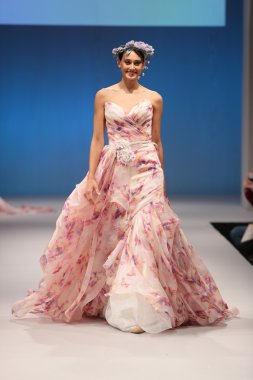 Anny Lin Sonbahar 2017 Gelin Koleksiyonu