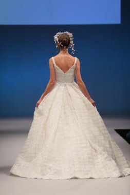 Anny Lin Sonbahar 2017 Gelin Koleksiyonu