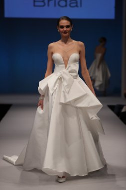 Gemy Maalouf Sonbahar 2017 Gelinlik Koleksiyonu