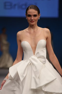 Gemy Maalouf Sonbahar 2017 Gelinlik Koleksiyonu