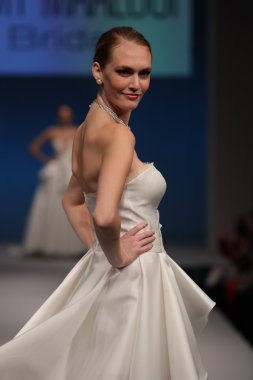 Gemy Maalouf Sonbahar 2017 Gelinlik Koleksiyonu