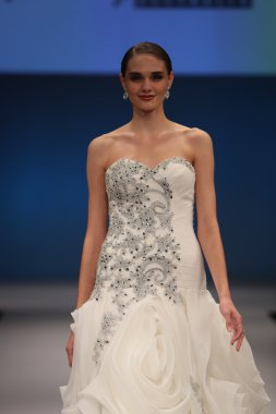 Jannifer Wir Sonbahar 2017 Gelinlik Koleksiyonu