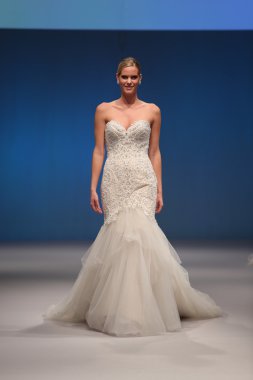 Jannifer Wir Sonbahar 2017 Gelinlik Koleksiyonu