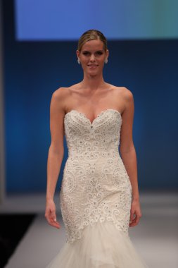 Jannifer Wir Sonbahar 2017 Gelinlik Koleksiyonu