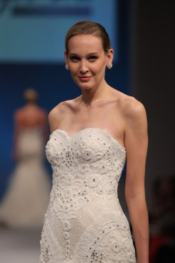 Jannifer Wir Sonbahar 2017 Gelinlik Koleksiyonu