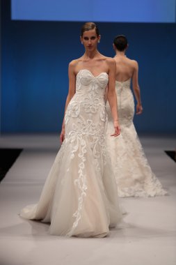 Jannifer Wir Sonbahar 2017 Gelinlik Koleksiyonu