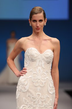 Jannifer Wir Sonbahar 2017 Gelinlik Koleksiyonu