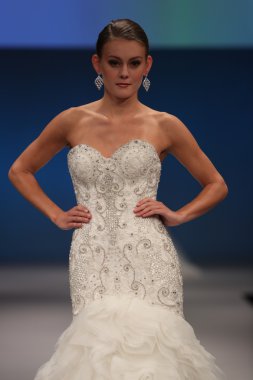 Jannifer Wir Sonbahar 2017 Gelinlik Koleksiyonu