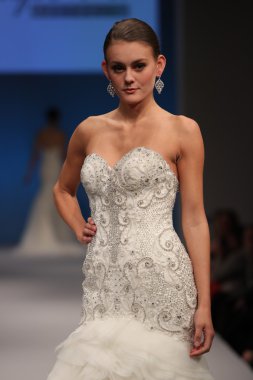 Jannifer Wir Sonbahar 2017 Gelinlik Koleksiyonu