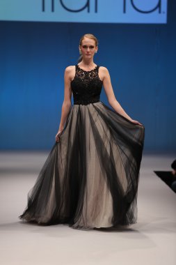 Martina Liana Sonbahar 2017 Gelinlik Koleksiyonu 