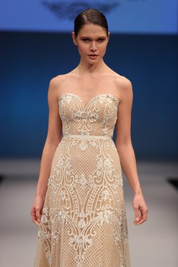 Zarucci Düşüşü 2017 Gelin Koleksiyonu 