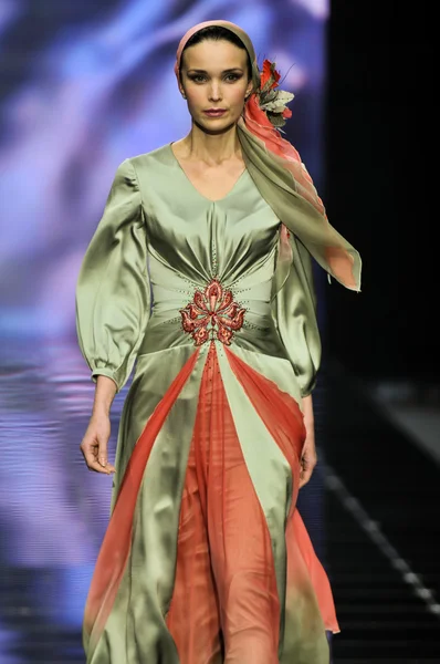 Laura and Medni Collection during Moscow Fashion Week — ストック写真