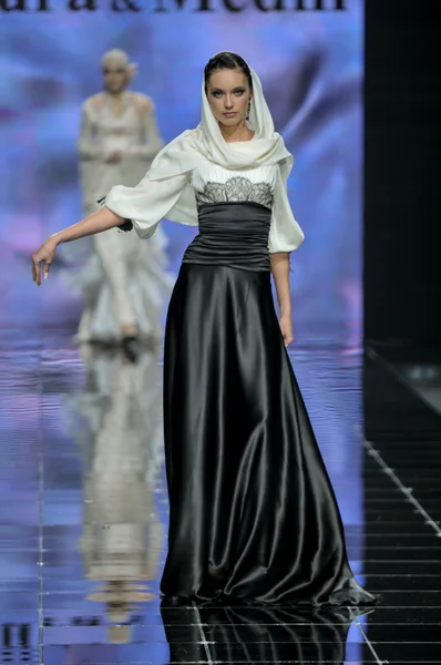 Laura and Medni Collection during Moscow Fashion Week — Φωτογραφία Αρχείου