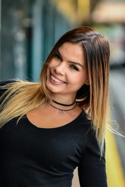 Portrait of young gorgeous woman — Stock Photo, Image