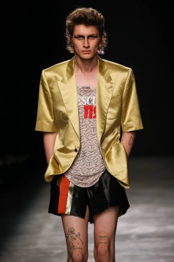  Vivienne Westwood gösteri 