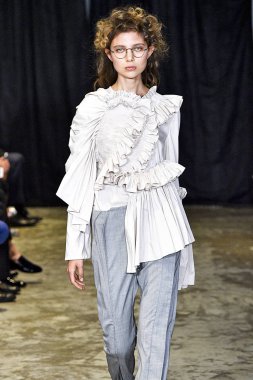 Anne Sofie Madsen gösteri  