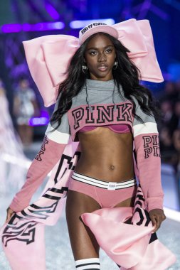 Victoria's Secret Fashion Show