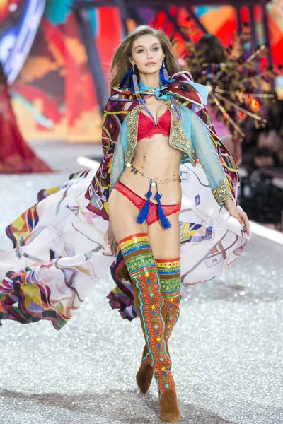 Victoria 's Secret Fashion Show — Stockfoto