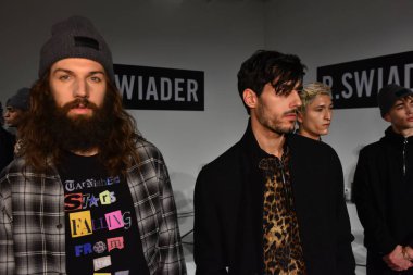 R Swiader sunu sırasında Nyfw