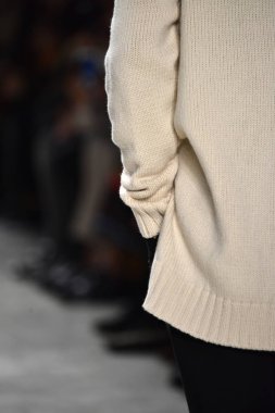 Deveaux moda tanıtımı