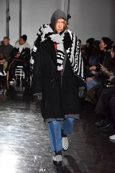 N. Hoolywood tijdens Nyfw — Stockfoto