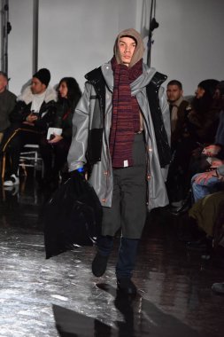 N. Hoolywood Nyfw sırasında