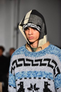 N. Hoolywood Nyfw sırasında