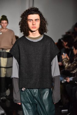 N. Hoolywood Nyfw sırasında