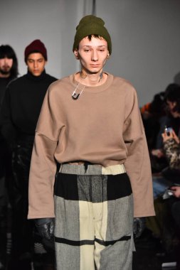N. Hoolywood Nyfw sırasında