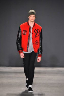 Ovadia ve oğulları pist gösteri