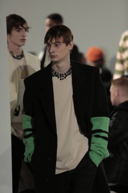 Raf Simons defile