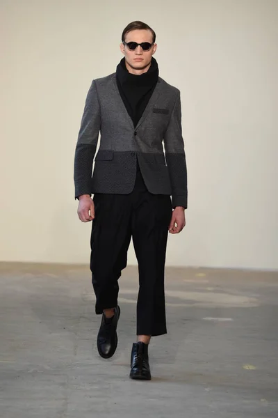 Loris diran piste nyfw — Stockfoto