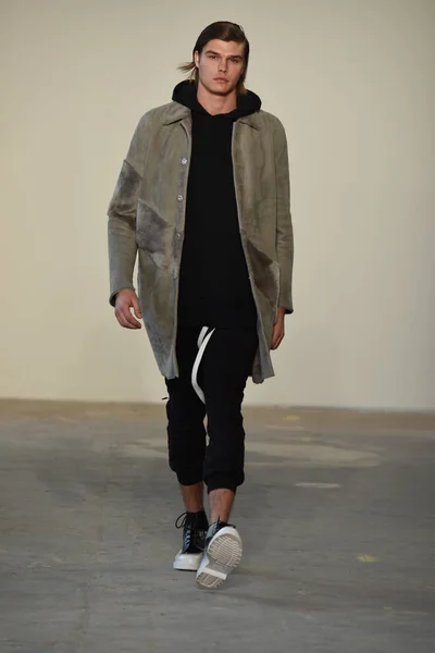 Loris diran piste nyfw — Stockfoto