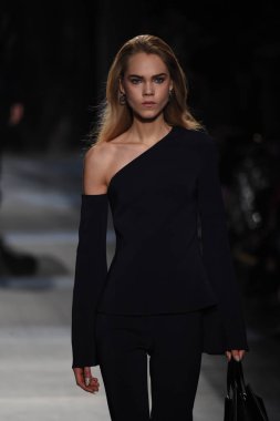  Cushnie Et Ochs koleksiyonu