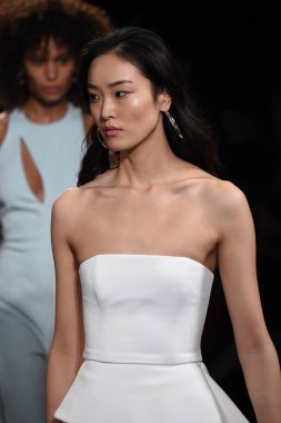 Cushnie Et Ochs koleksiyonu 