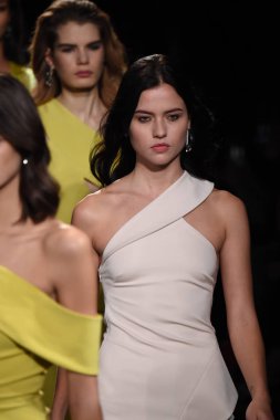 Cushnie Et Ochs koleksiyonu 
