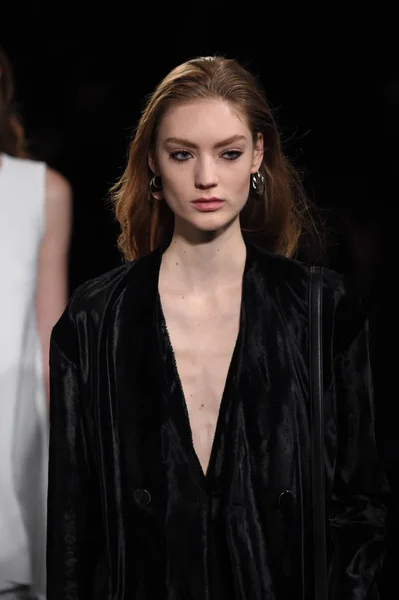 Cushnie Et Ochs συλλογή — Φωτογραφία Αρχείου