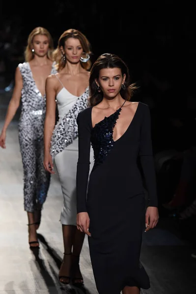 Cushnie Et Ochs コレクション — ストック写真