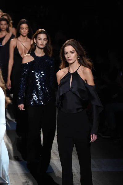 Coleção Cushnie Et Ochs — Fotografia de Stock