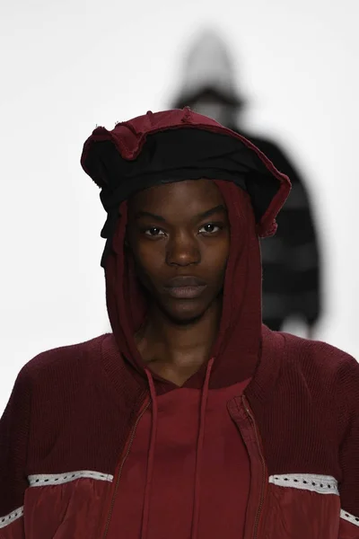 Telfar collection fashion show — Stock Photo, Image