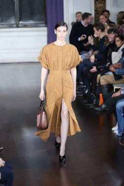 Jason Wu gösteri
