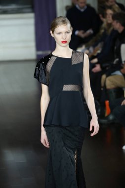  Jason Wu gösteri