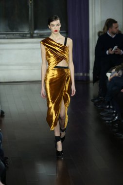  Jason Wu gösteri