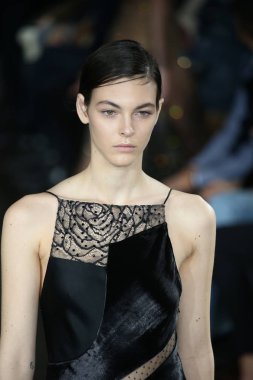  Jason Wu gösteri