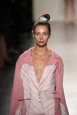 LanYu toplama sırasında New York Moda Haftası