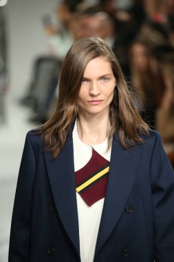 calvin klein koleksiyonu 