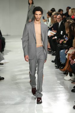 calvin klein koleksiyonu